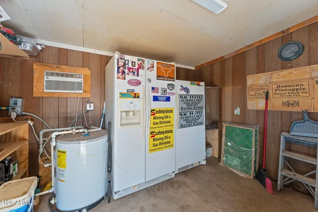 $892,500 | 46817 Highway 60, Morristown, AZ 85342