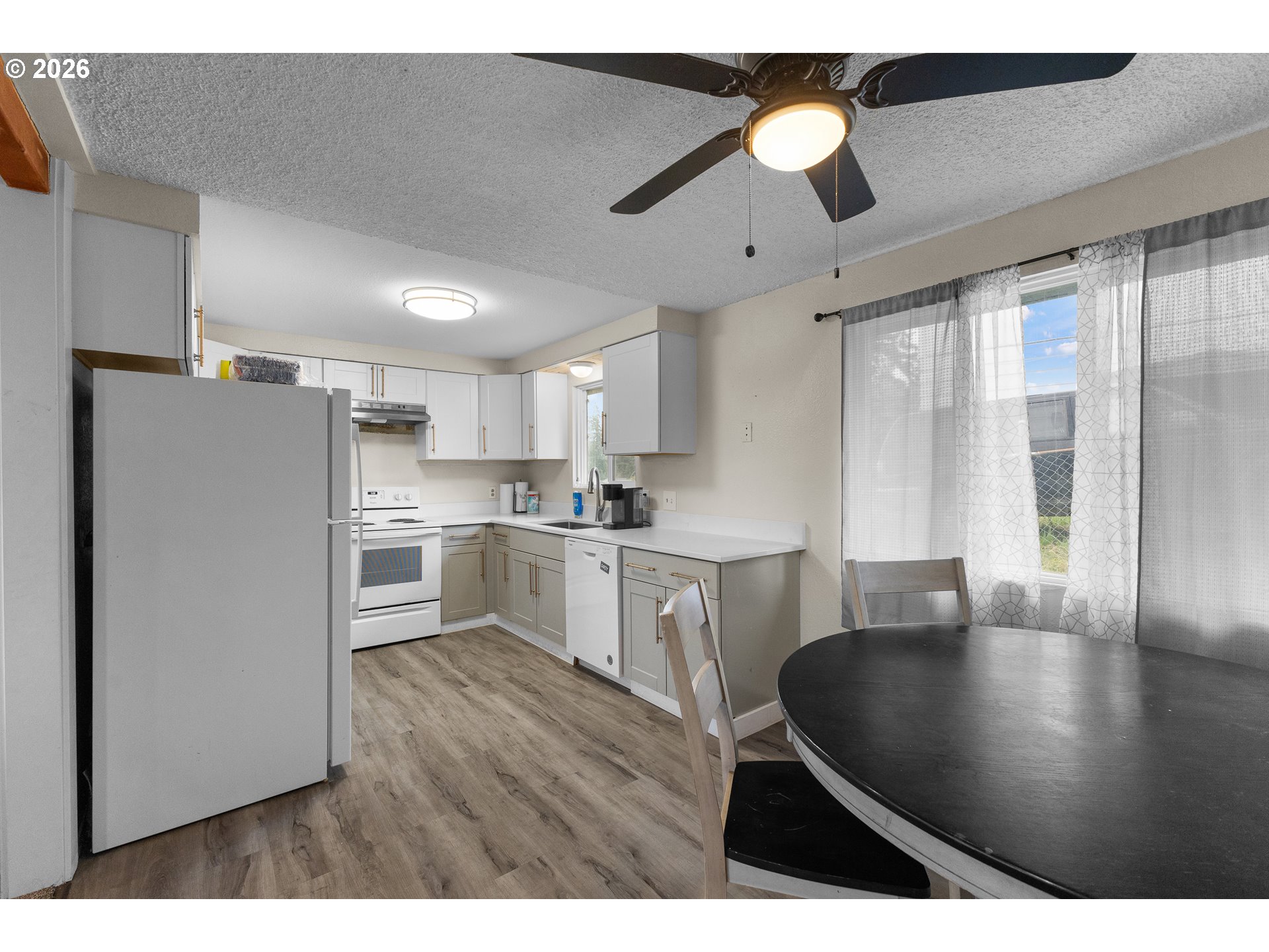 1893 Sunset Lane Myrtle Point, OR 97458 - Photo 41 of 48