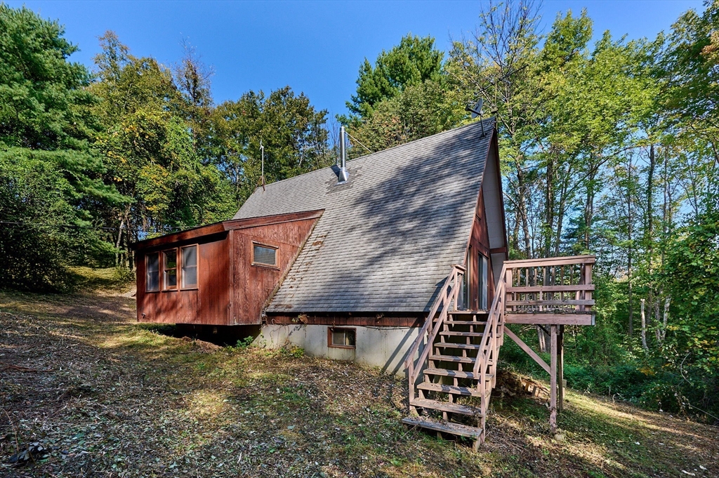 406 Hart Road Conway, MA 01341 - Photo 3 of 25 Gallery Image 3