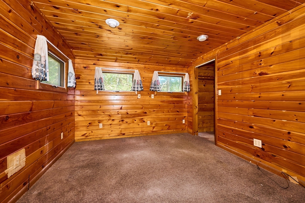 406 Hart Road Conway, MA 01341 - Photo 10 of 25 Gallery Image 10