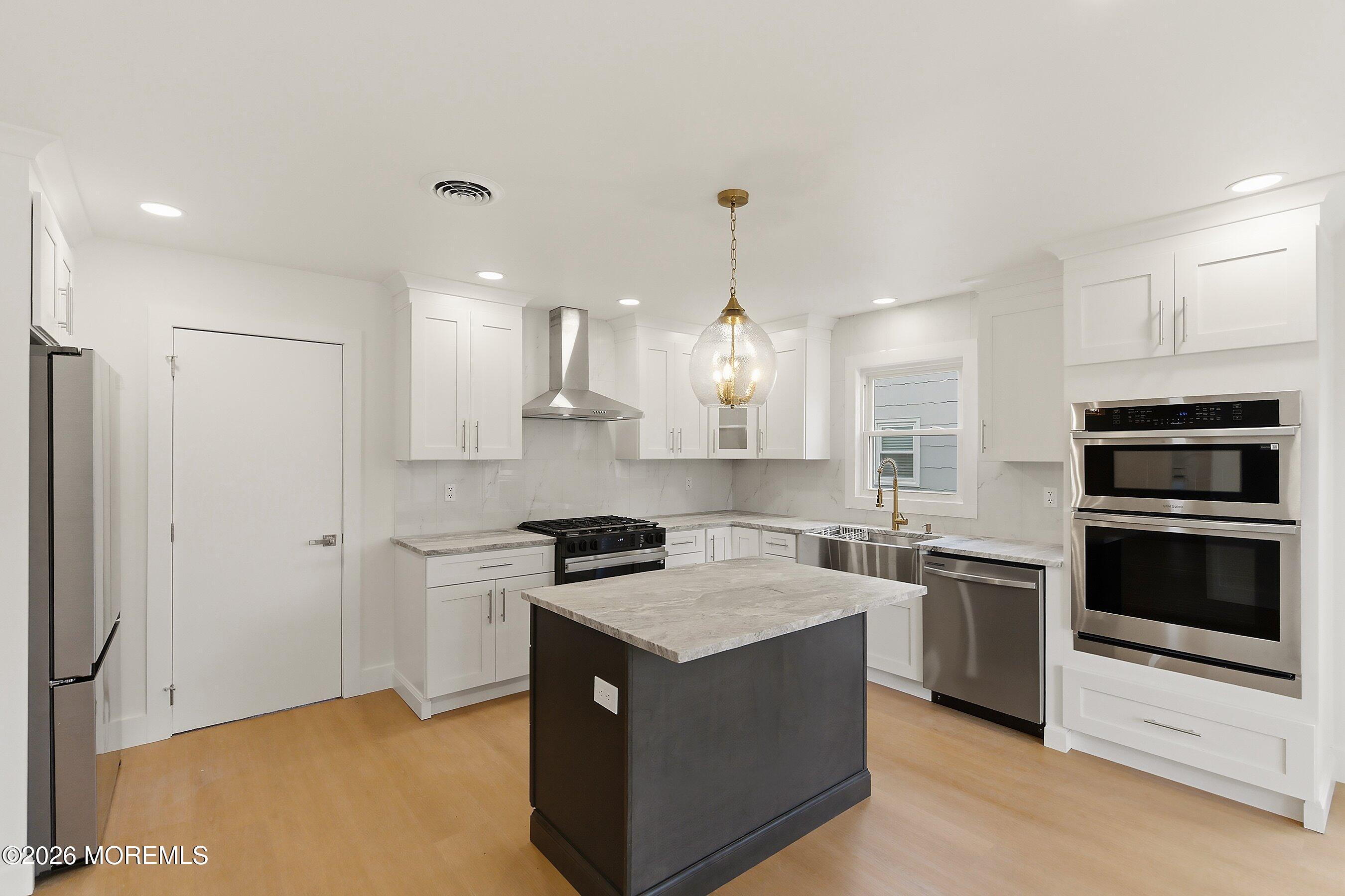 46 Auburn Road Toms River, NJ 08757 - Photo 13 of 39 13-Kitchen 1E