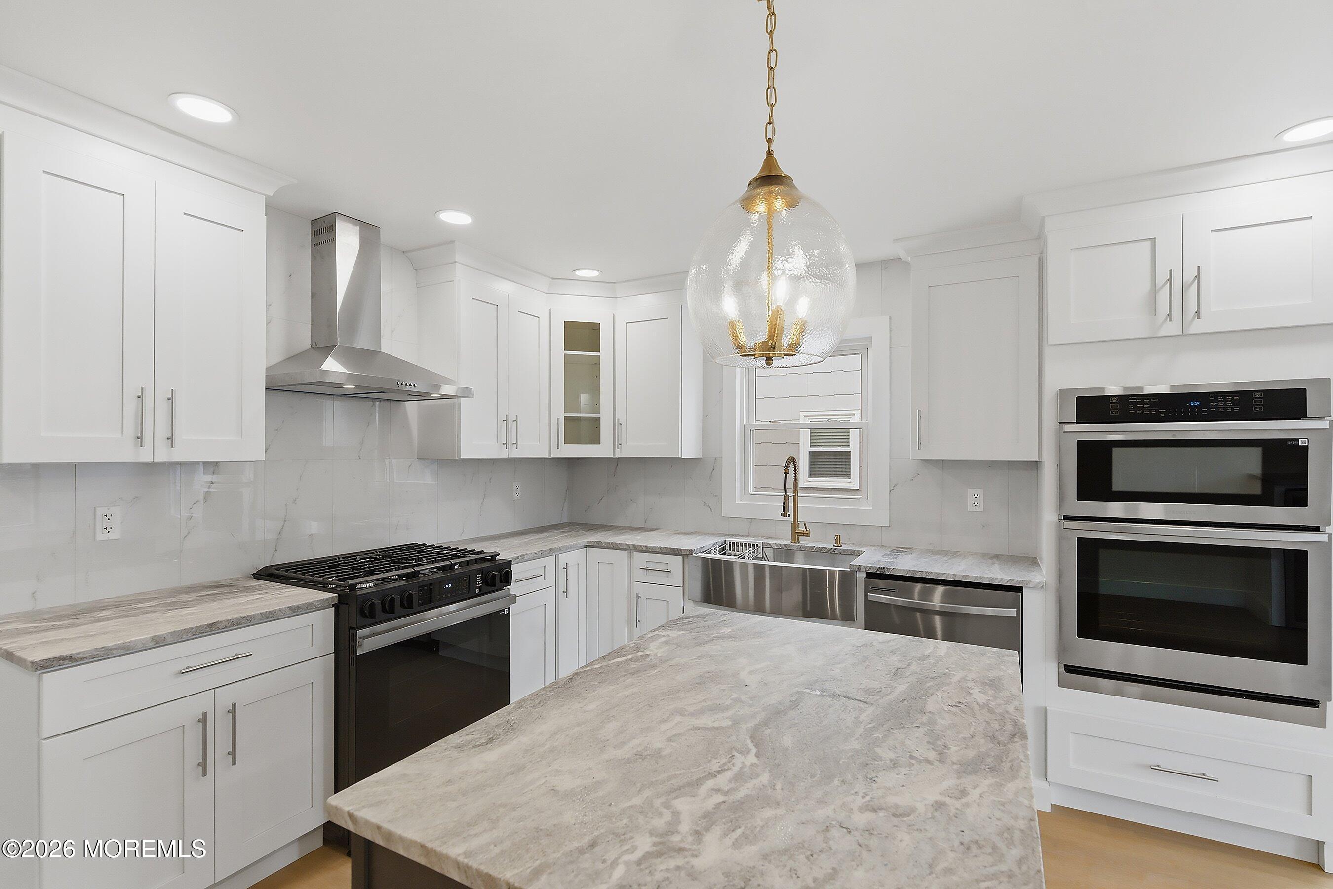 46 Auburn Road Toms River, NJ 08757 - Photo 14 of 39 14-Kitchen 1F