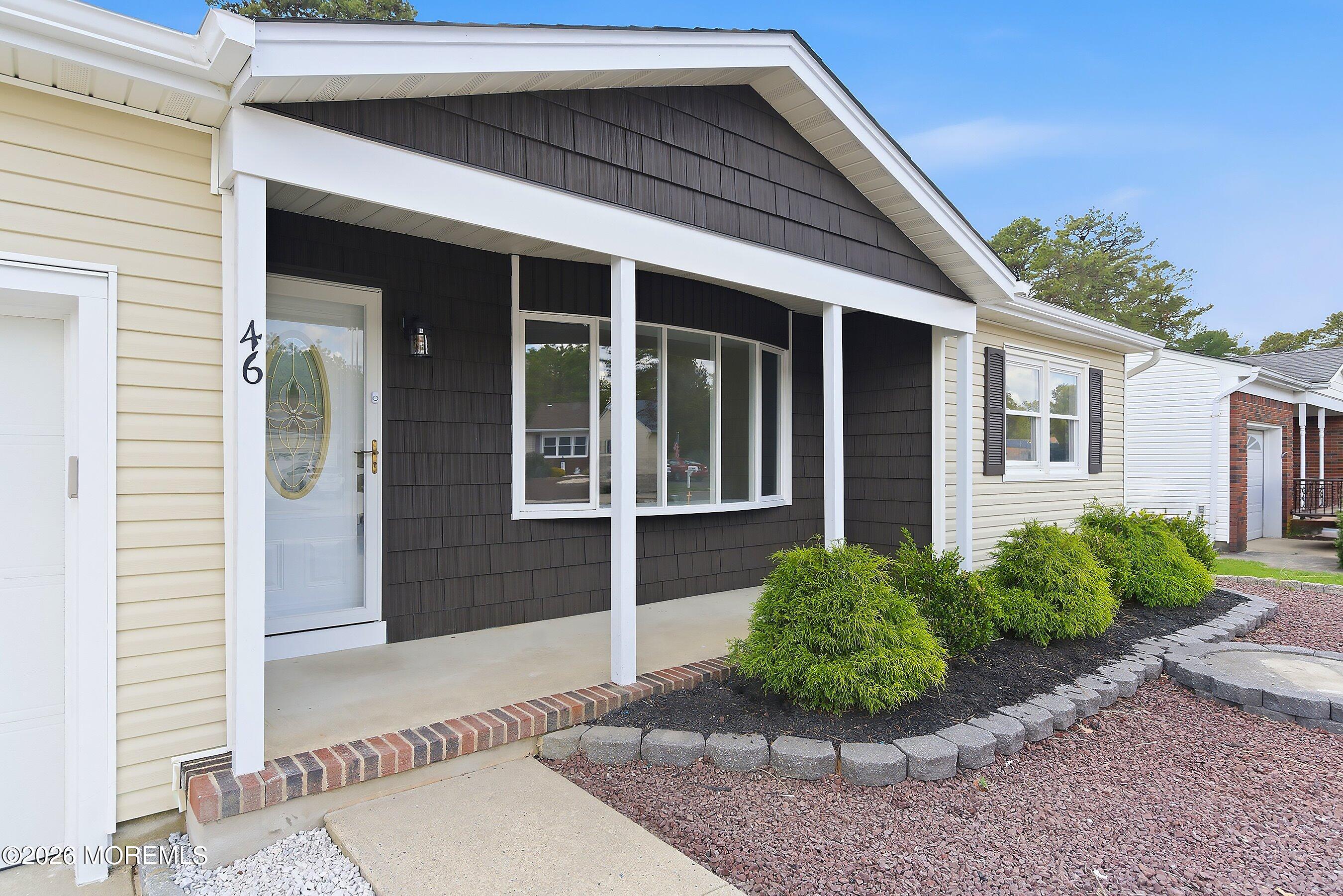 46 Auburn Road Toms River, NJ 08757 - Photo 3 of 39 03-Front Entrance