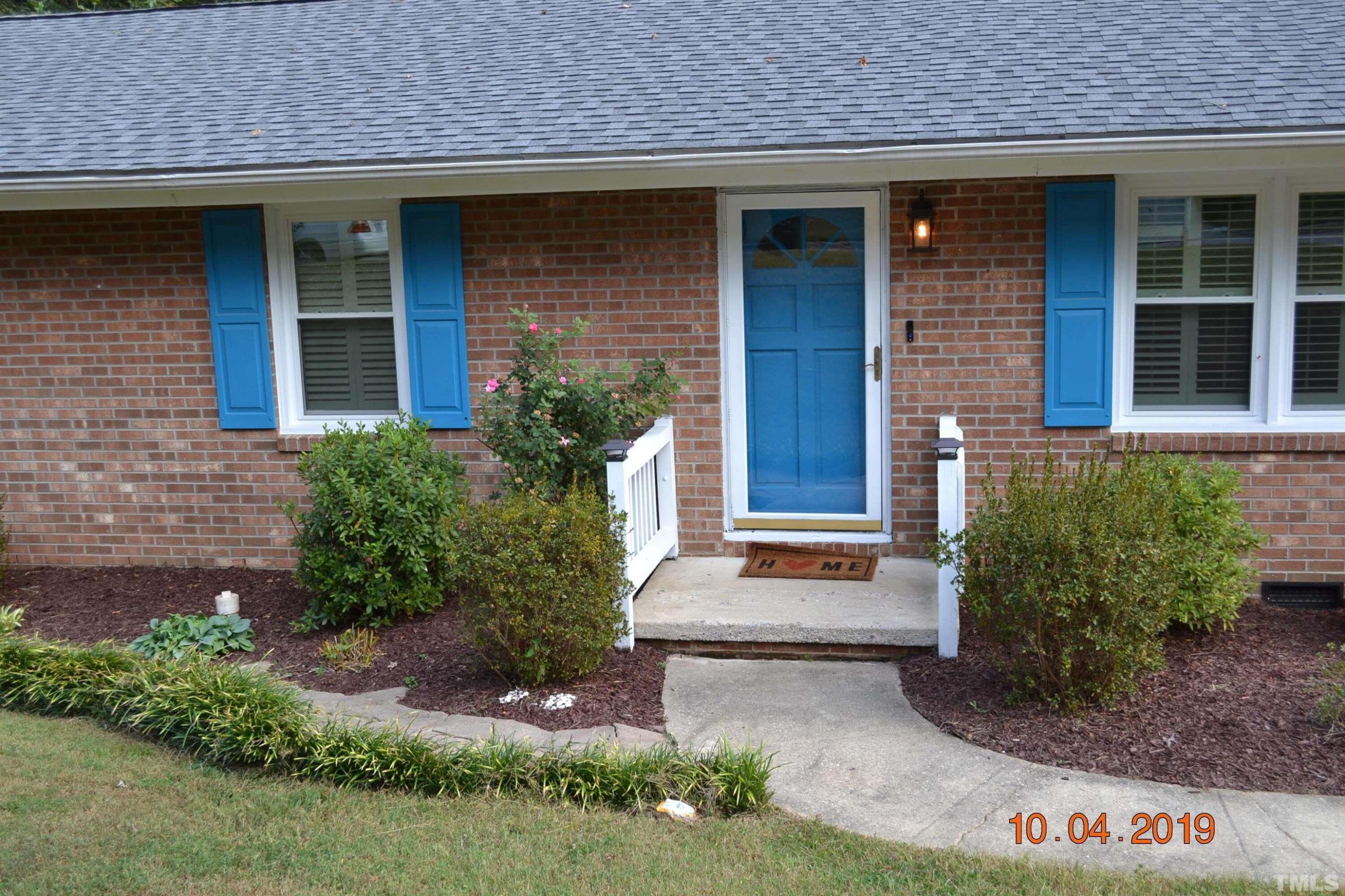 3316 Ashby Place Raleigh, NC 27604 - Photo 3 of 38 Photo #3