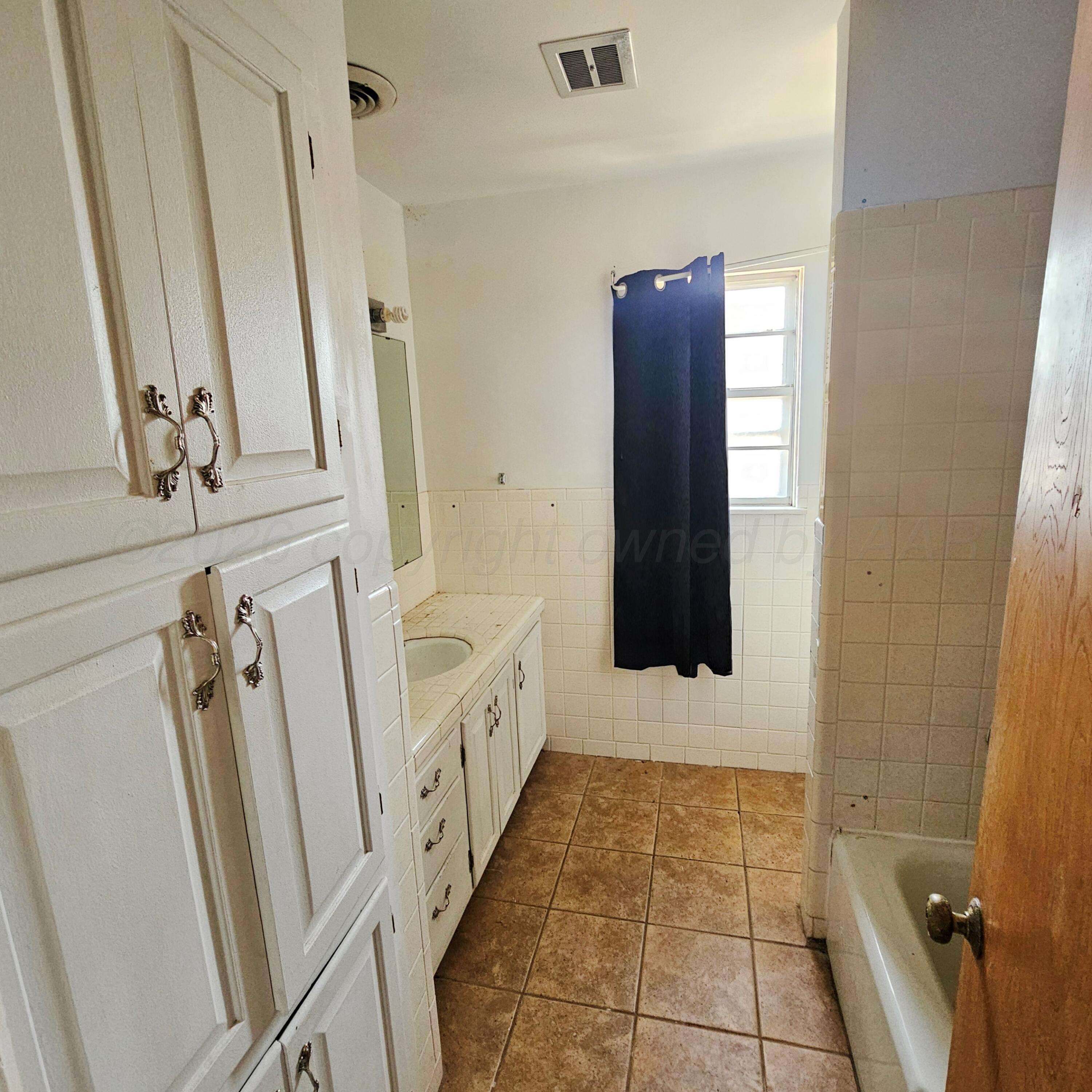116 Bailey Avenue Dumas, TX 79029 - Photo 23 of 29 20260225_123703
