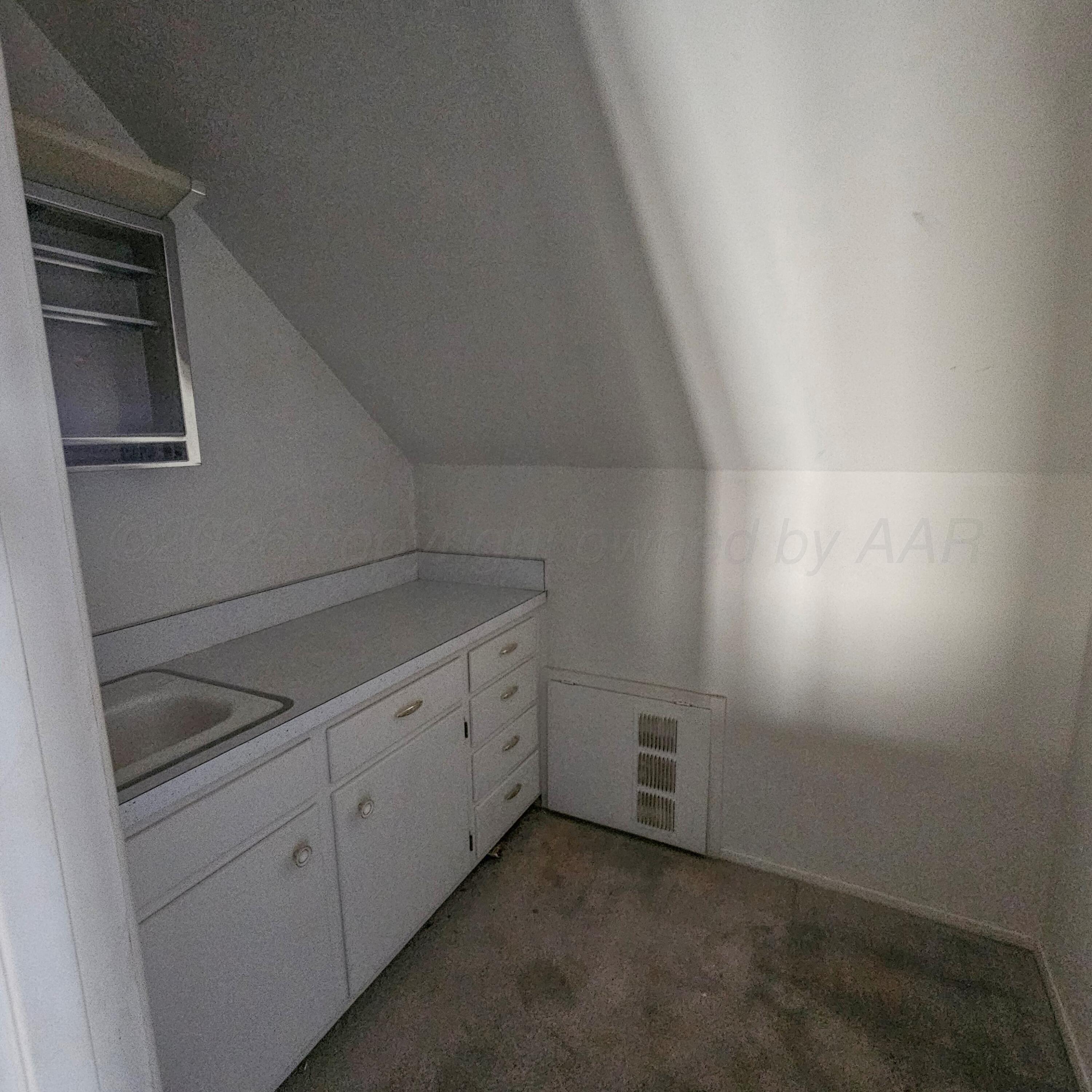 116 Bailey Avenue Dumas, TX 79029 - Photo 25 of 29 20260225_123735