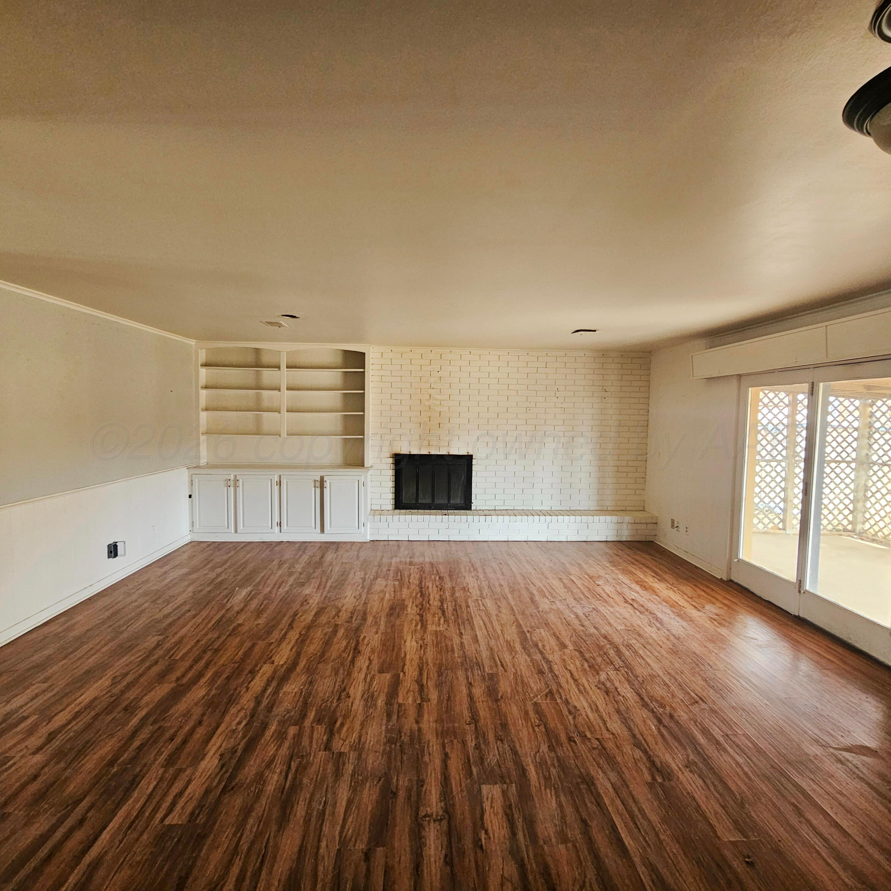 116 Bailey Avenue Dumas, TX 79029 - Photo 7 of 29 20260225_122641