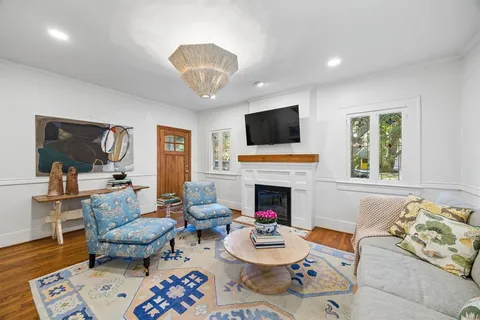 $899,000 | 5527 Monticello Avenue, Dallas, TX 75206