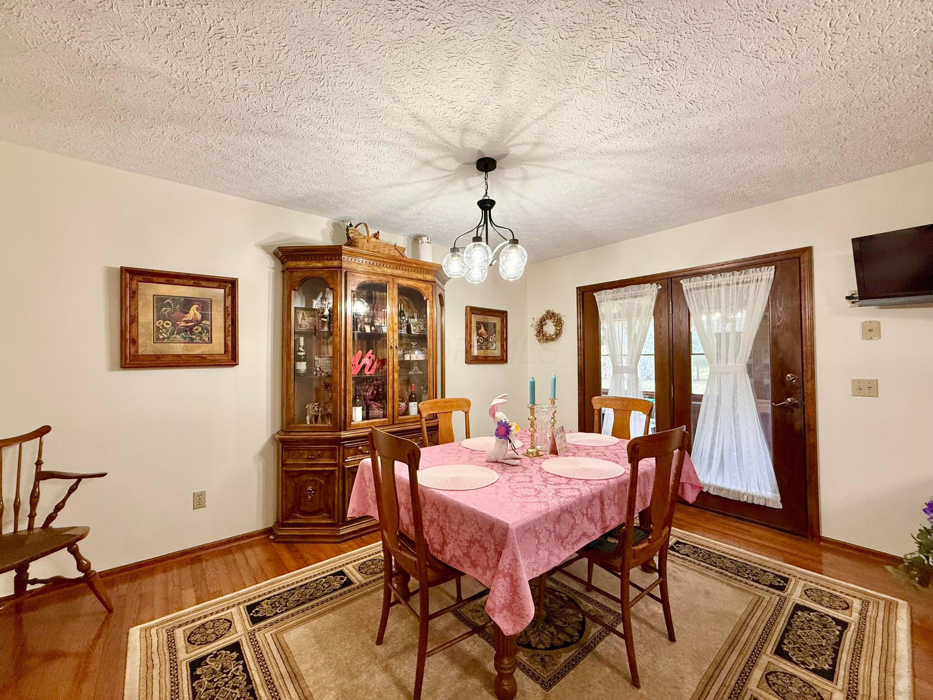 4920 Spring Valley Road London, OH 43140 - Photo 17 of 88 IMG_9923