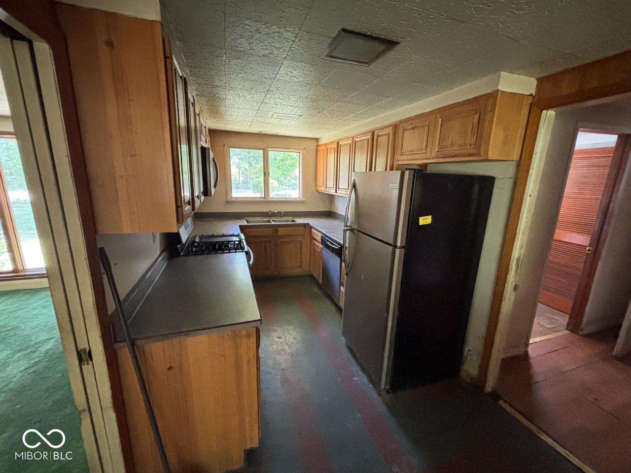 7601 West Cornbread Road Yorktown, IN 47396 - Photo 14 of 27 Gallery Image 14