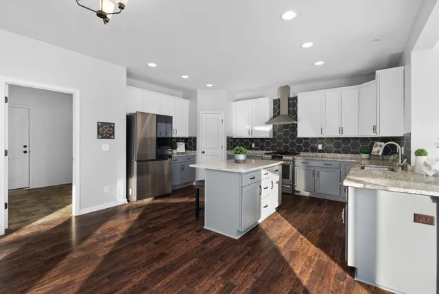 $925,000 | 908 Yorktown Road, DeForest, WI 53532