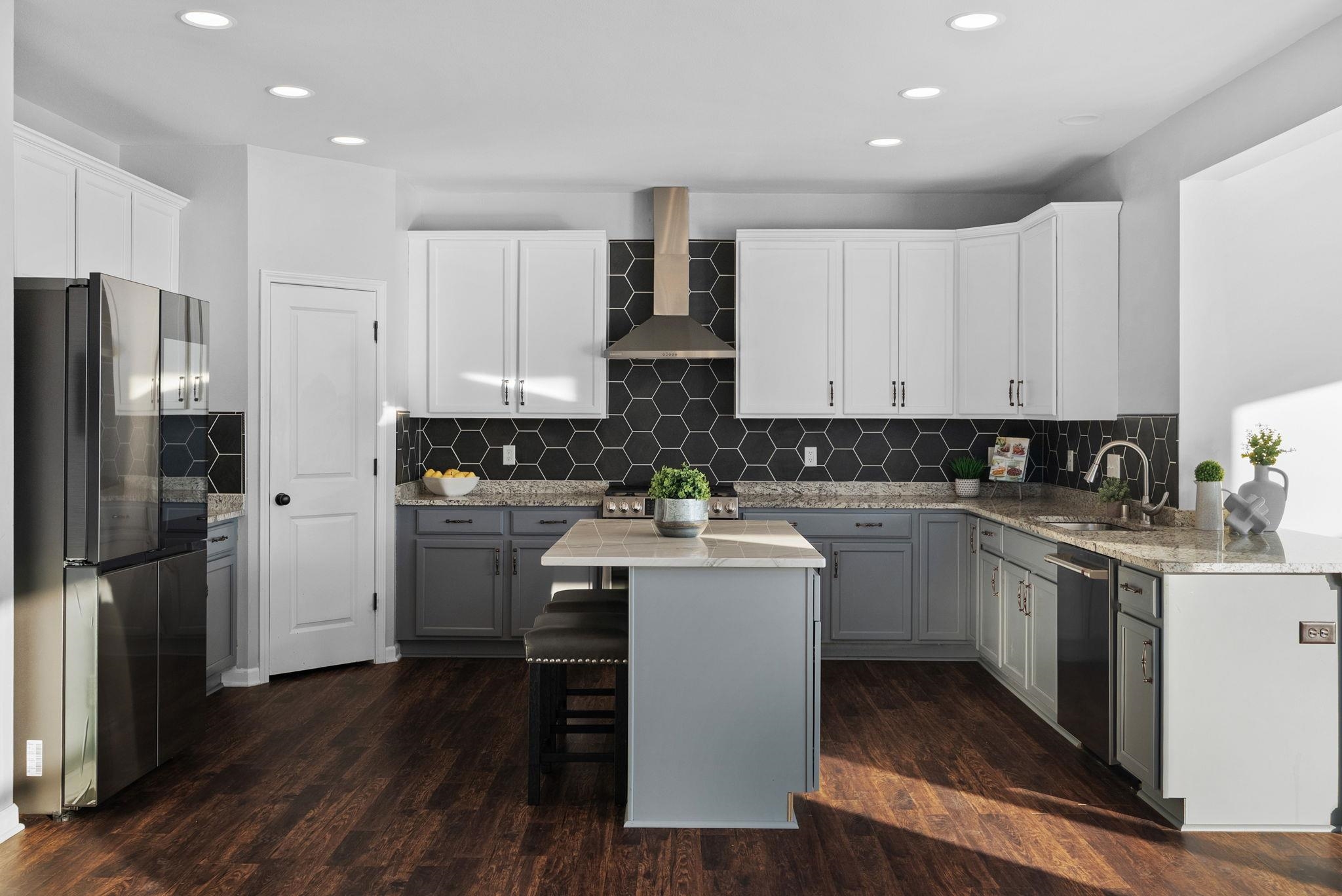 908 Yorktown Road DeForest, WI 53532 - Photo 4 of 38