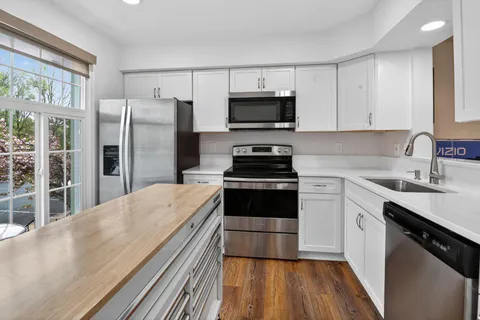 $385,000 | 1012 Chestnut Haven Court, Curtis Bay, MD 21226