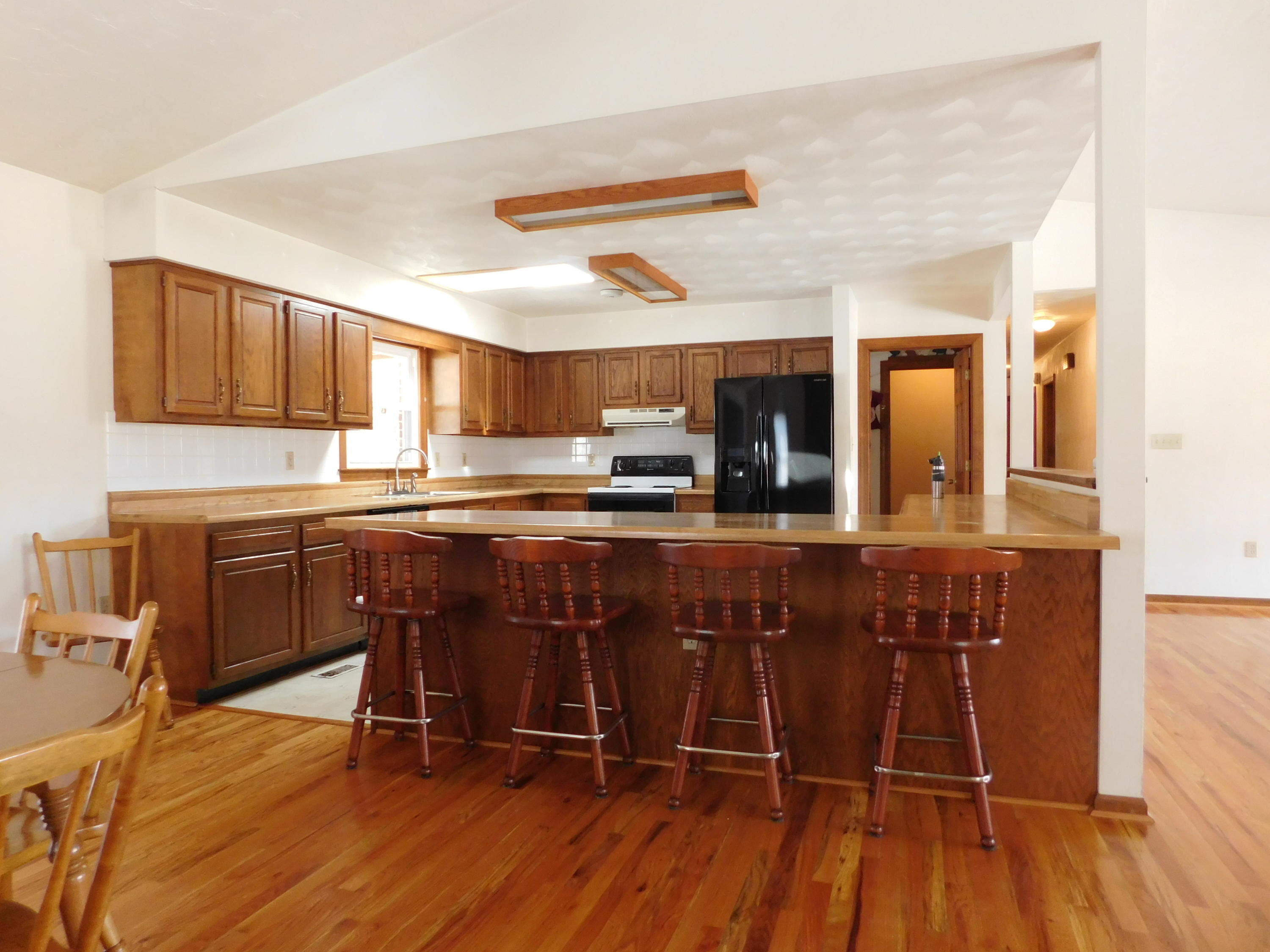 338 Wesley Road Daleville, VA 24083 - Photo 11 of 63 Kitchen (2)