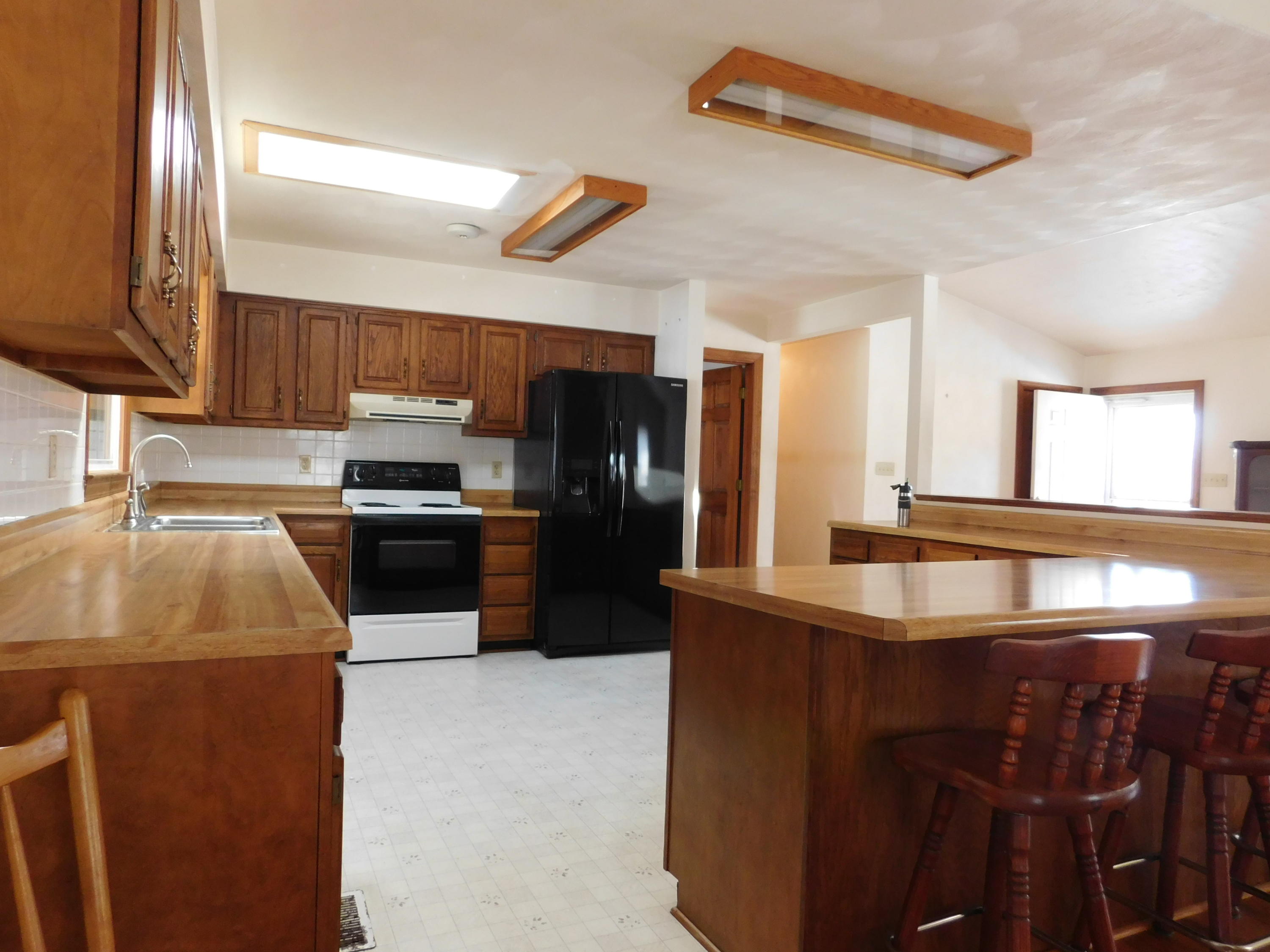 338 Wesley Road Daleville, VA 24083 - Photo 12 of 63 Kitchen (3)