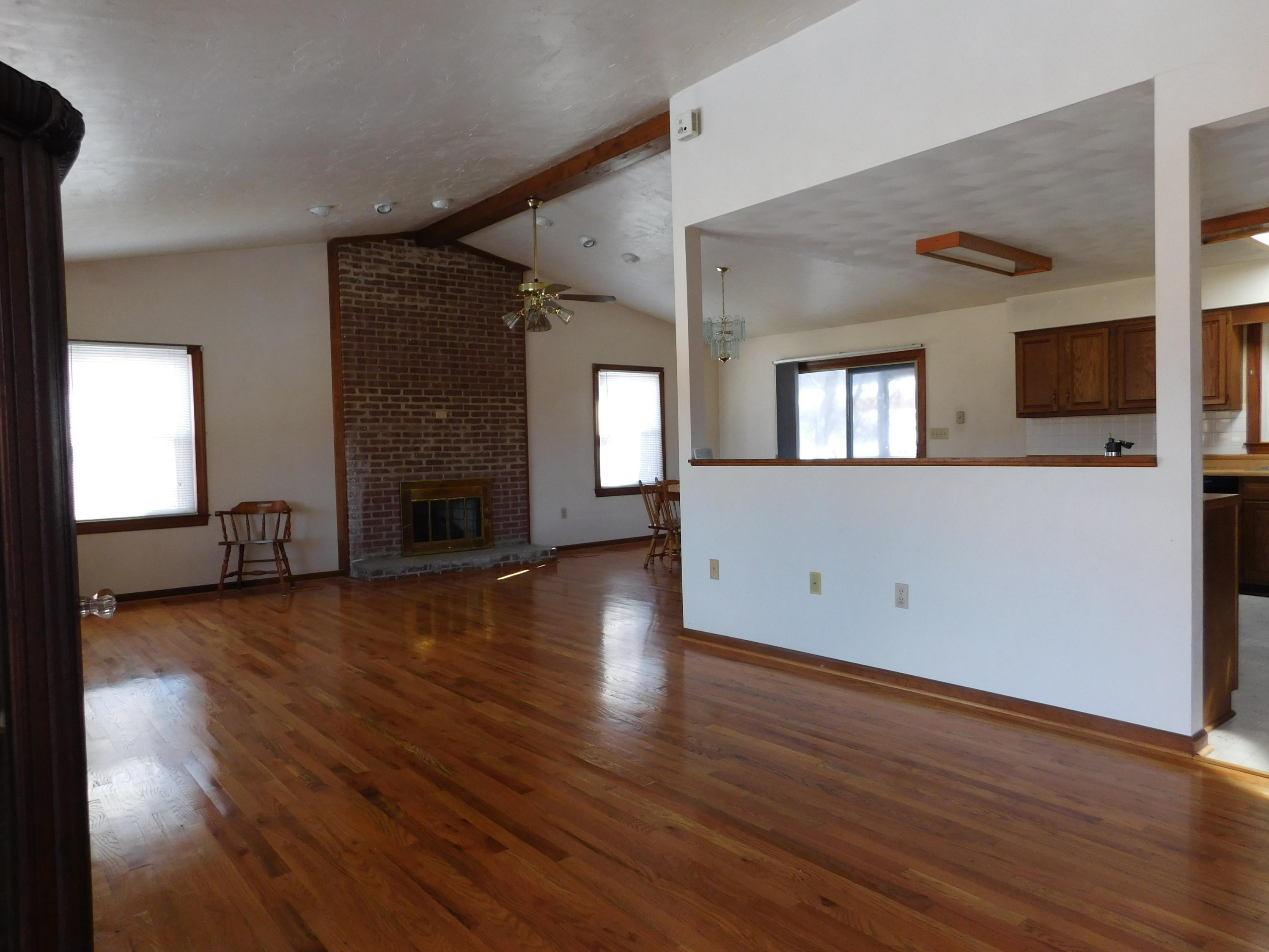 338 Wesley Road Daleville, VA 24083 - Photo 3 of 63 Interior Entry Main
