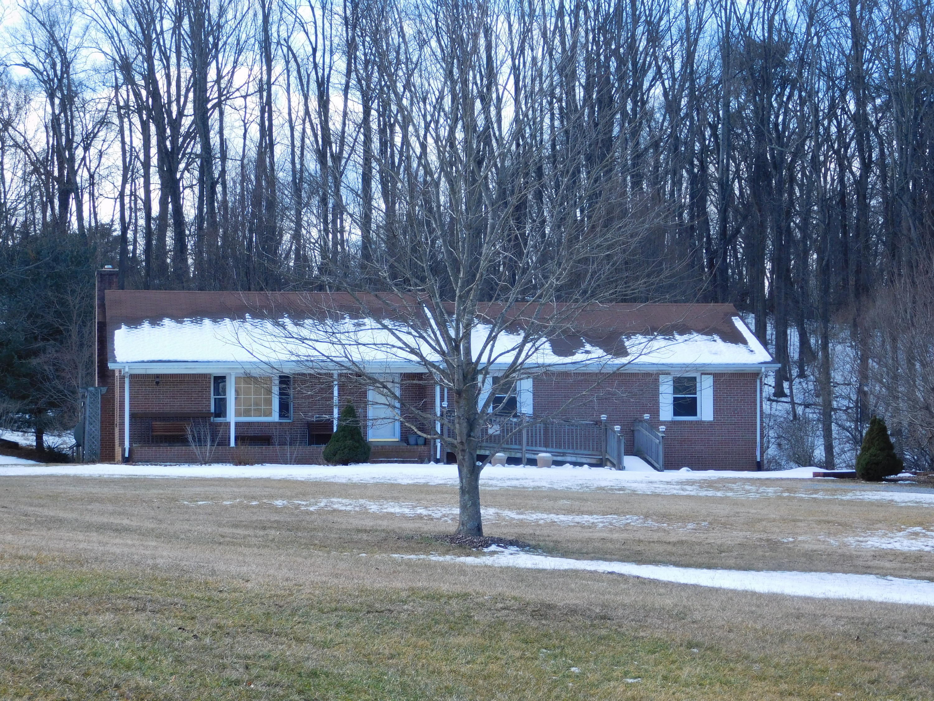 338 Wesley Road Daleville, VA 24083 - Photo 52 of 63 Home view