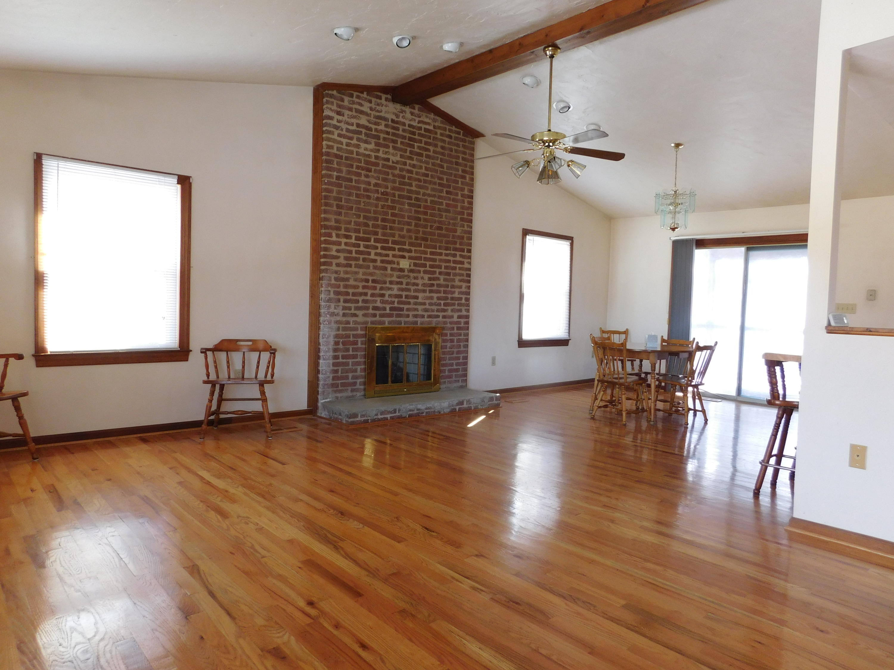 338 Wesley Road Daleville, VA 24083 - Photo 7 of 63 Great Room -Dining Area