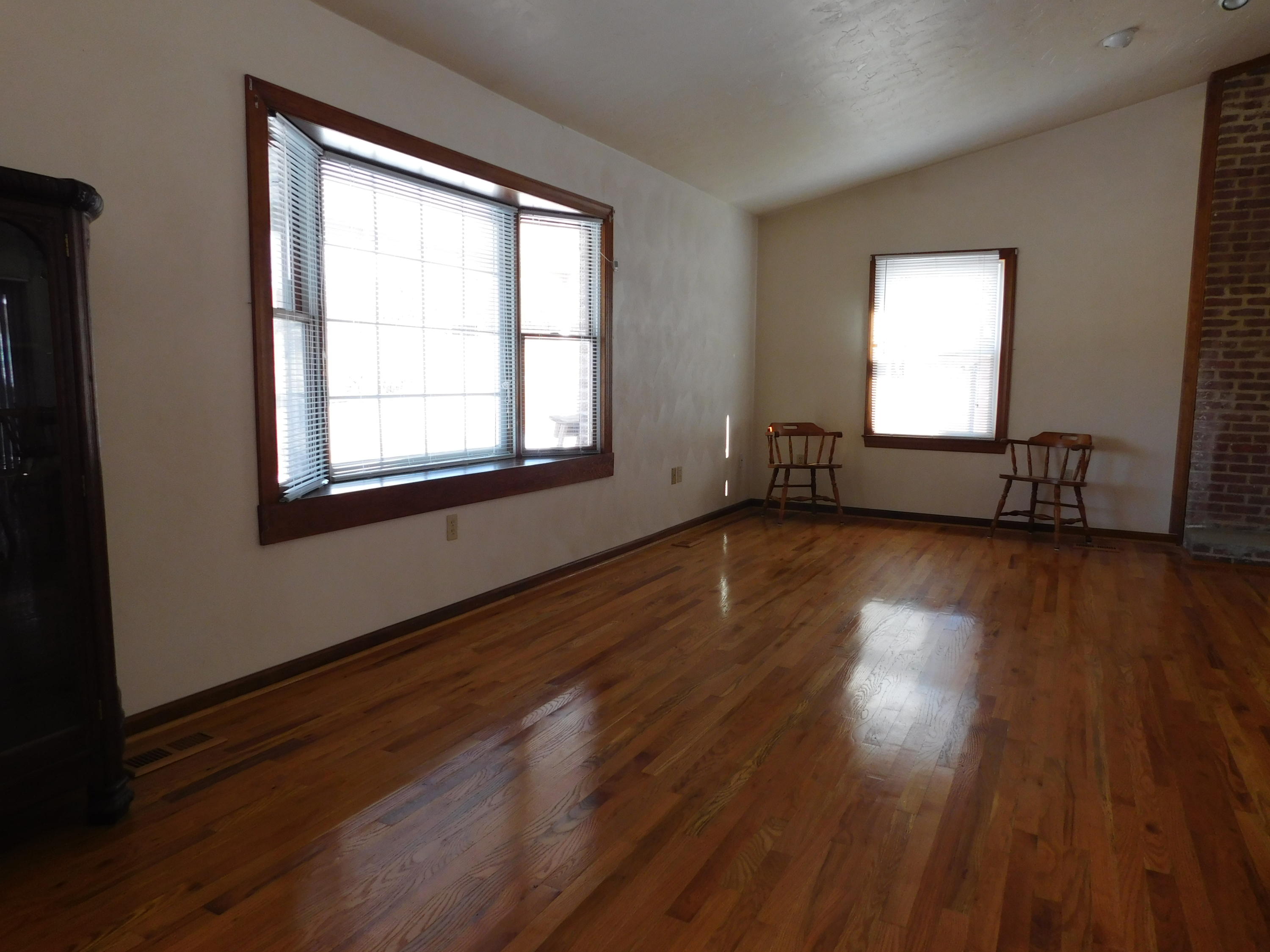338 Wesley Road Daleville, VA 24083 - Photo 8 of 63 Great Room (2)