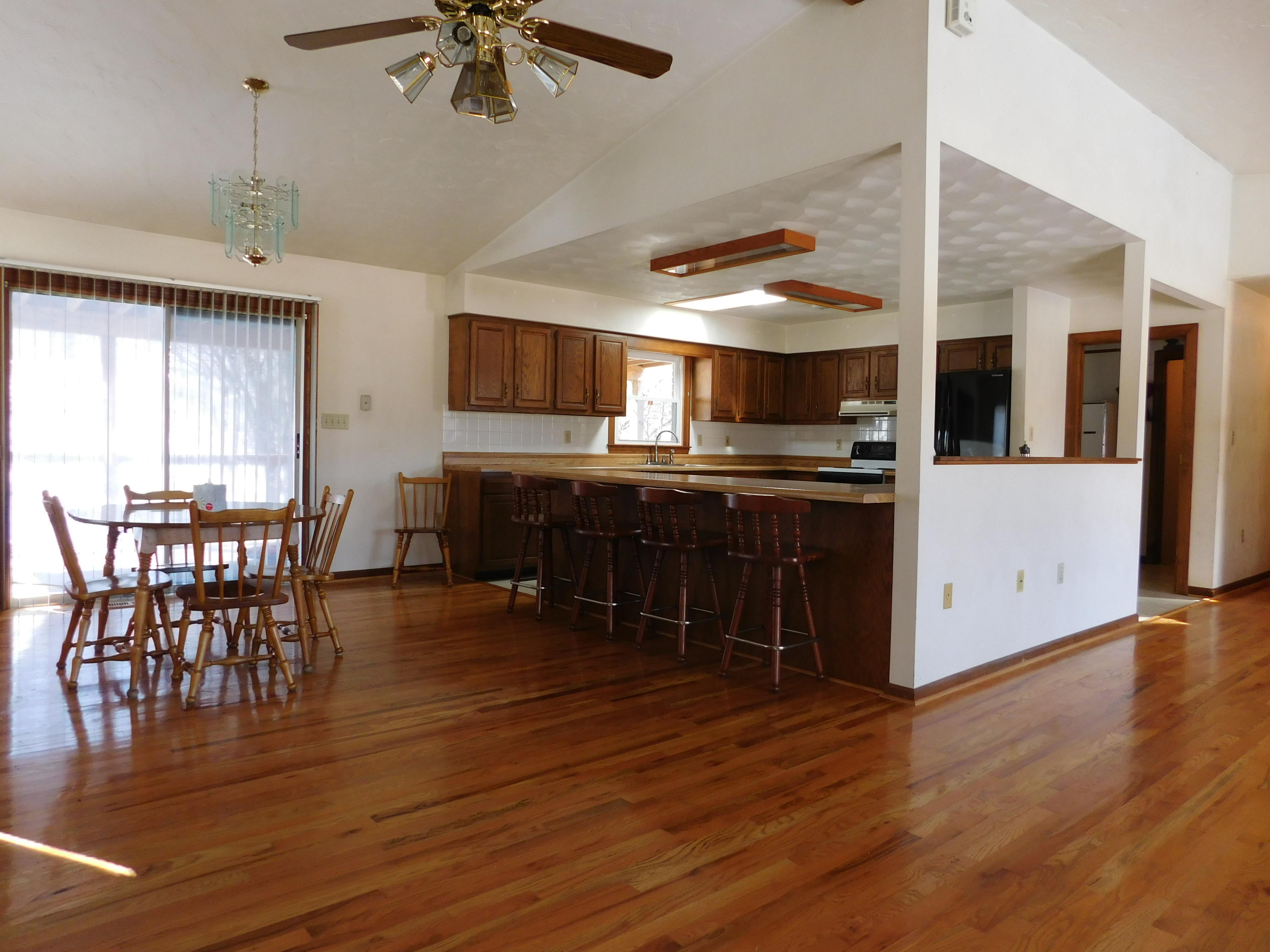 338 Wesley Road Daleville, VA 24083 - Photo 10 of 63 Kitchen Main