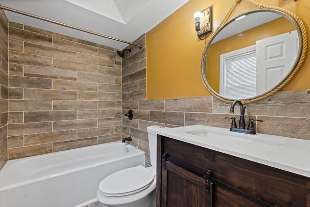 $205,000 | 9534 South Avalon Avenue, Chicago, IL 60628