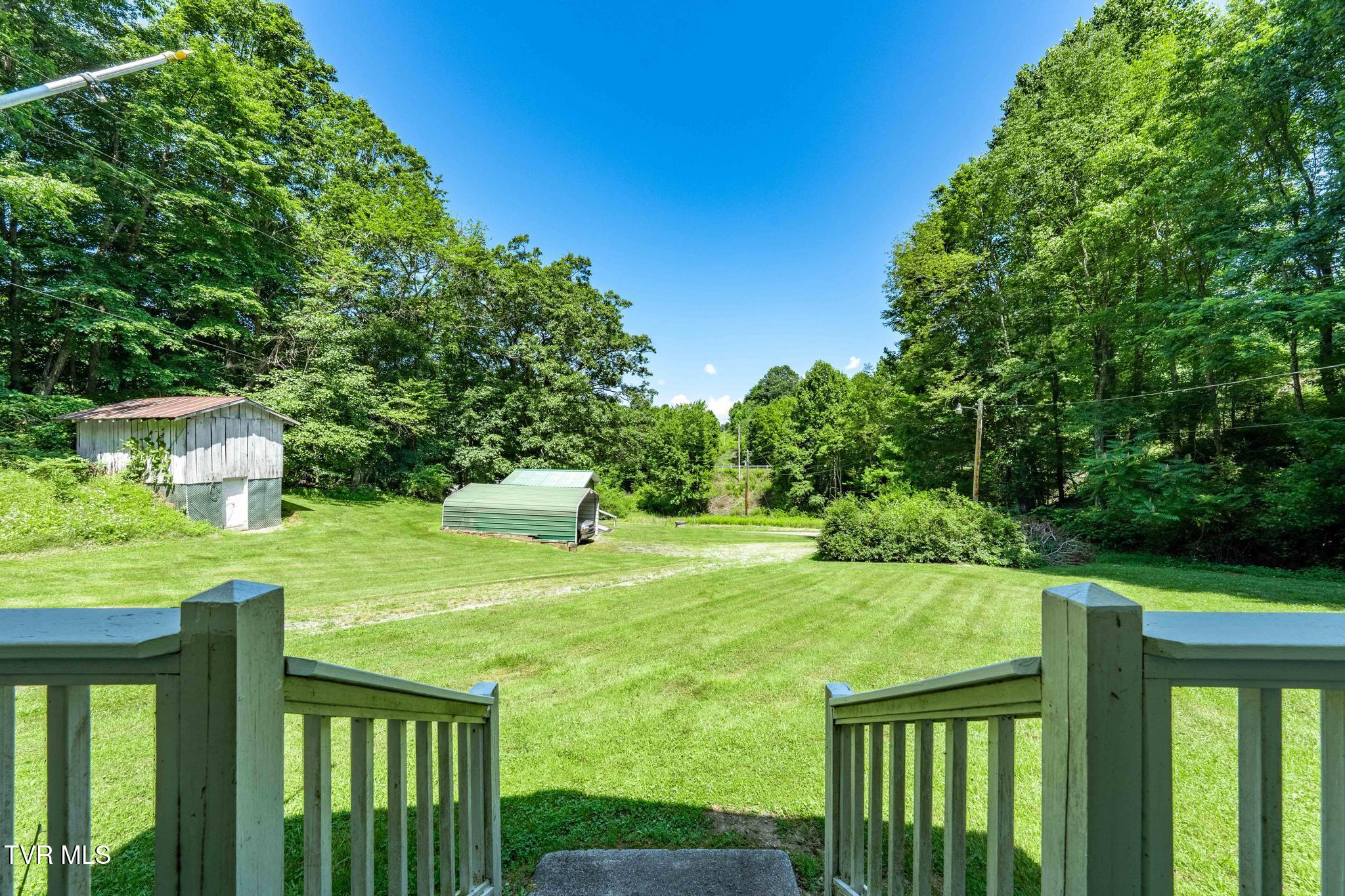 200 Old Church Loop Road Butler, TN 37640 - Photo 26 of 45 200 Old Church Loop Road (11 of 46)