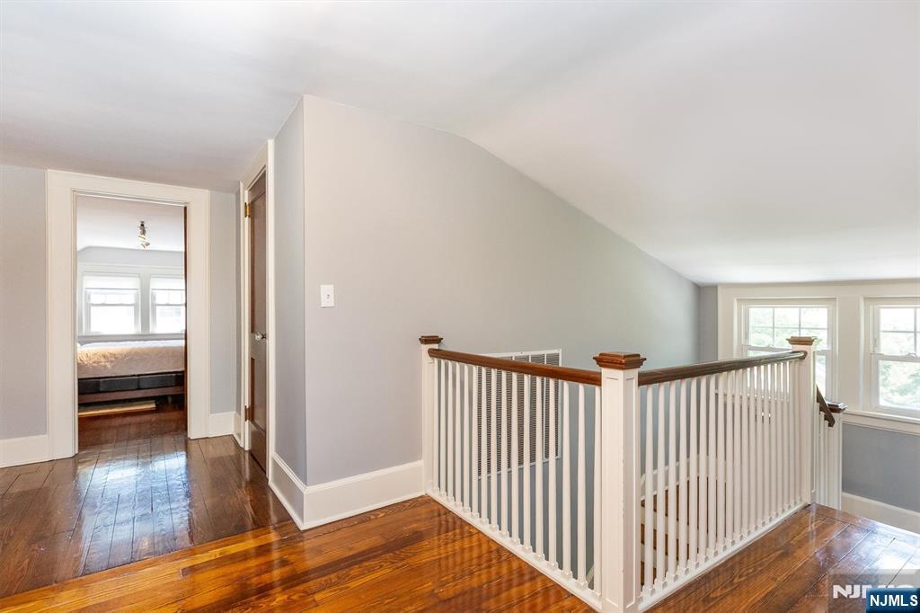 242 Forest Avenue Glen Ridge, NJ 07028 - Photo 35 of 49