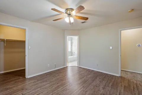 $325,000 | 7704 Plateau Cove, Lago Vista, TX 78645