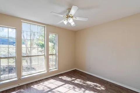 $325,000 | 7704 Plateau Cove, Lago Vista, TX 78645