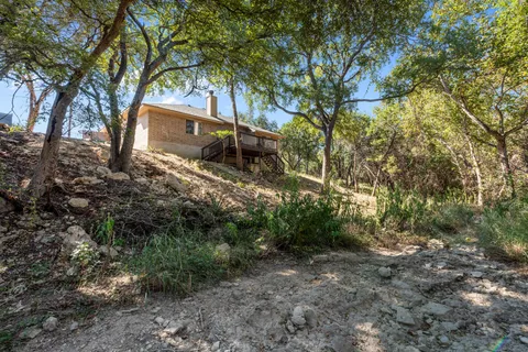 $323,500 | 7704 Plateau Cove, Lago Vista, TX 78645