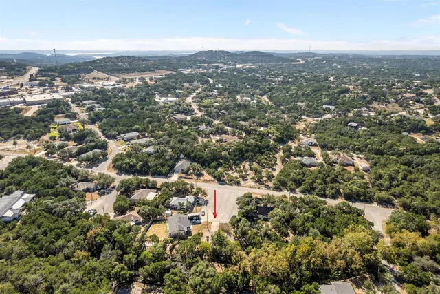 $325,000 | 7704 Plateau Cove, Lago Vista, TX 78645