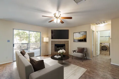 $323,500 | 7704 Plateau Cove, Lago Vista, TX 78645