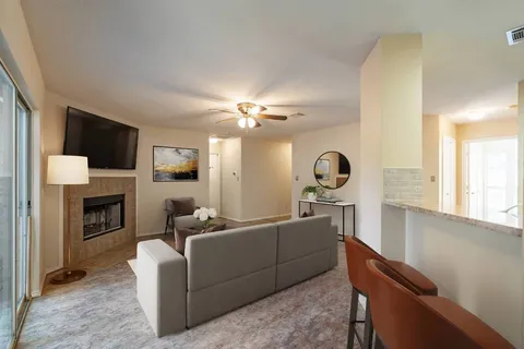 $325,000 | 7704 Plateau Cove, Lago Vista, TX 78645