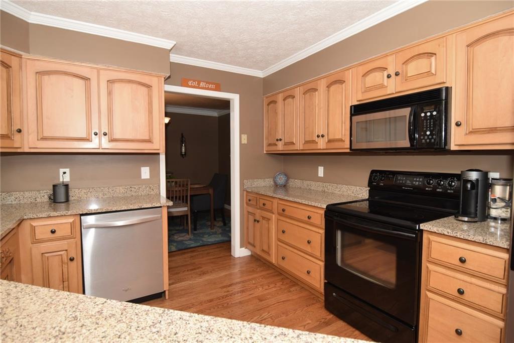 8661 Promontory Road Indianapolis, IN 46236 - Photo 15 of 45 Gallery Image 15