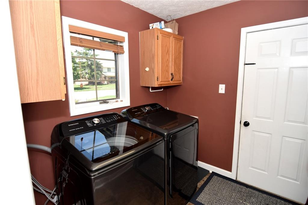 8661 Promontory Road Indianapolis, IN 46236 - Photo 21 of 45 Gallery Image 21