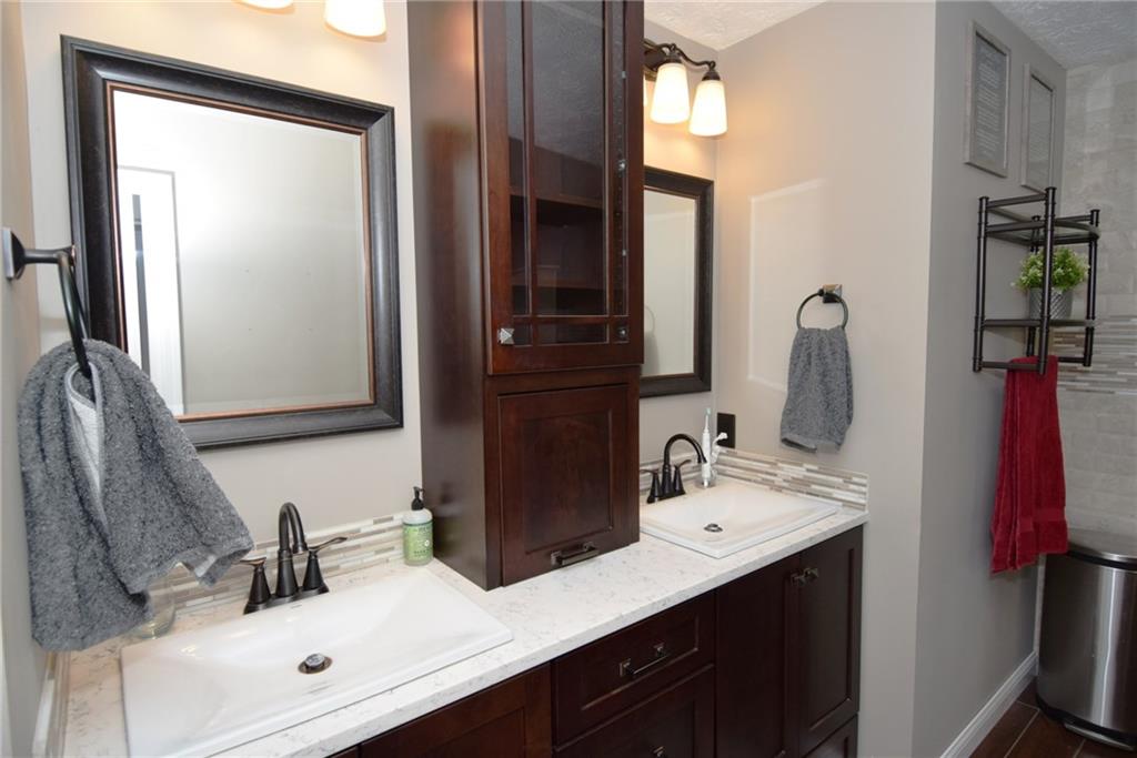 8661 Promontory Road Indianapolis, IN 46236 - Photo 31 of 45 Gallery Image 31