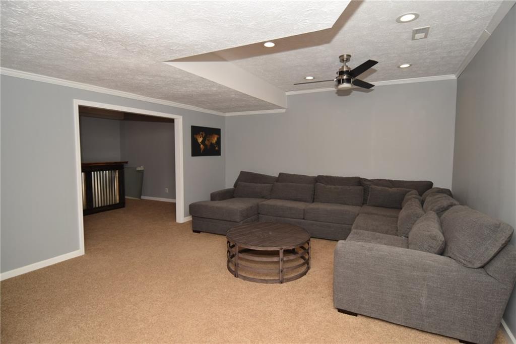 8661 Promontory Road Indianapolis, IN 46236 - Photo 36 of 45 Gallery Image 36