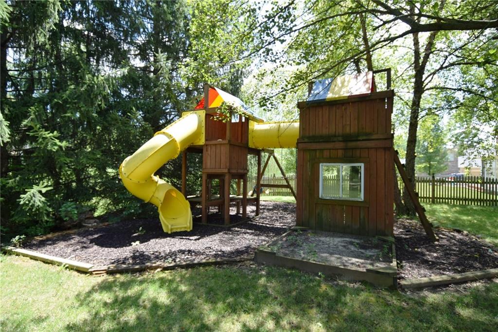 8661 Promontory Road Indianapolis, IN 46236 - Photo 40 of 45 Gallery Image 40