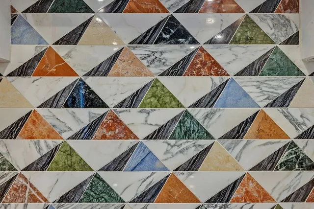 $5,995 | 635 7th Avenue South, Unit 405, Nashville, TN 37203