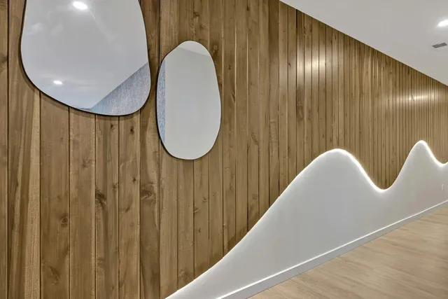 $5,995 | 635 7th Avenue South, Unit 405, Nashville, TN 37203