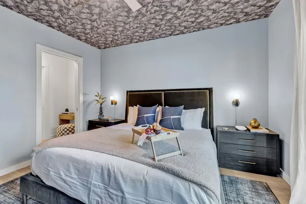 $5,995 | 635 7th Avenue South, Unit 405, Nashville, TN 37203