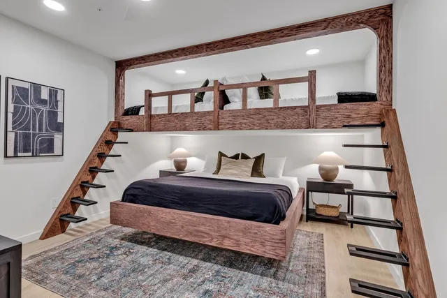 $5,995 | 635 7th Avenue South, Unit 405, Nashville, TN 37203