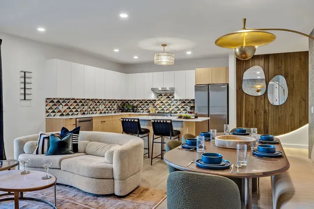 $5,995 | 635 7th Avenue South, Unit 405, Nashville, TN 37203