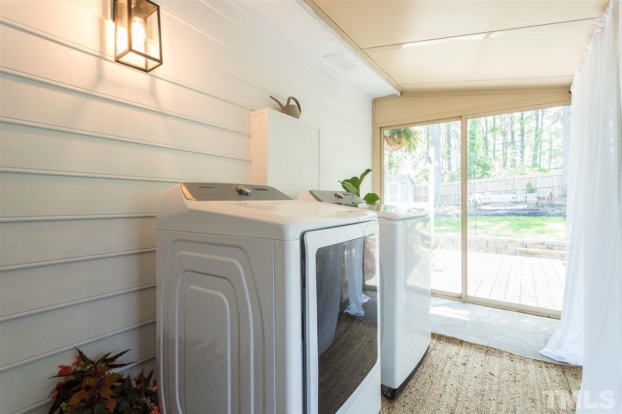 1024 Mills Street Raleigh, NC 27608 - Photo 15 of 30 a utility room with dryer and washer