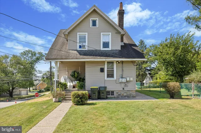 $465,000 | 501 West Moreland Road, Willow Grove, PA 19090