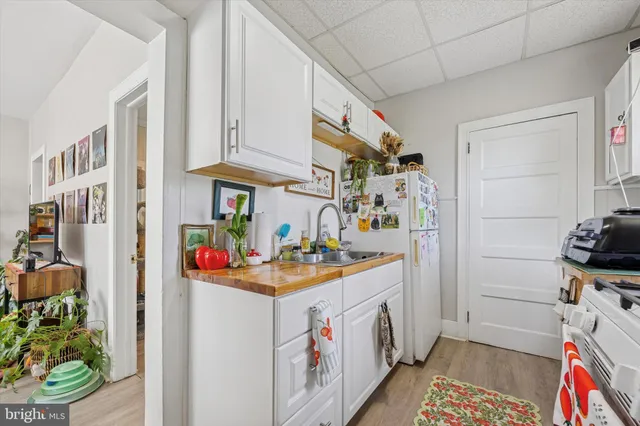 $465,000 | 501 West Moreland Road, Willow Grove, PA 19090