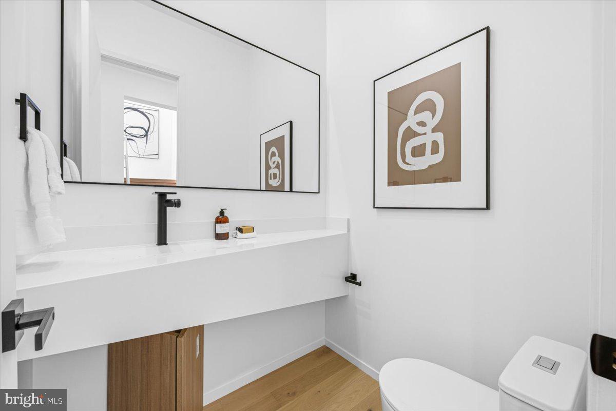 7502 Nevis Road Bethesda, MD 20817 - Photo 33 of 83 POWDER ROOM