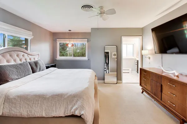 $600,000 | 202 Grove Place, Prospect Heights, IL 60070