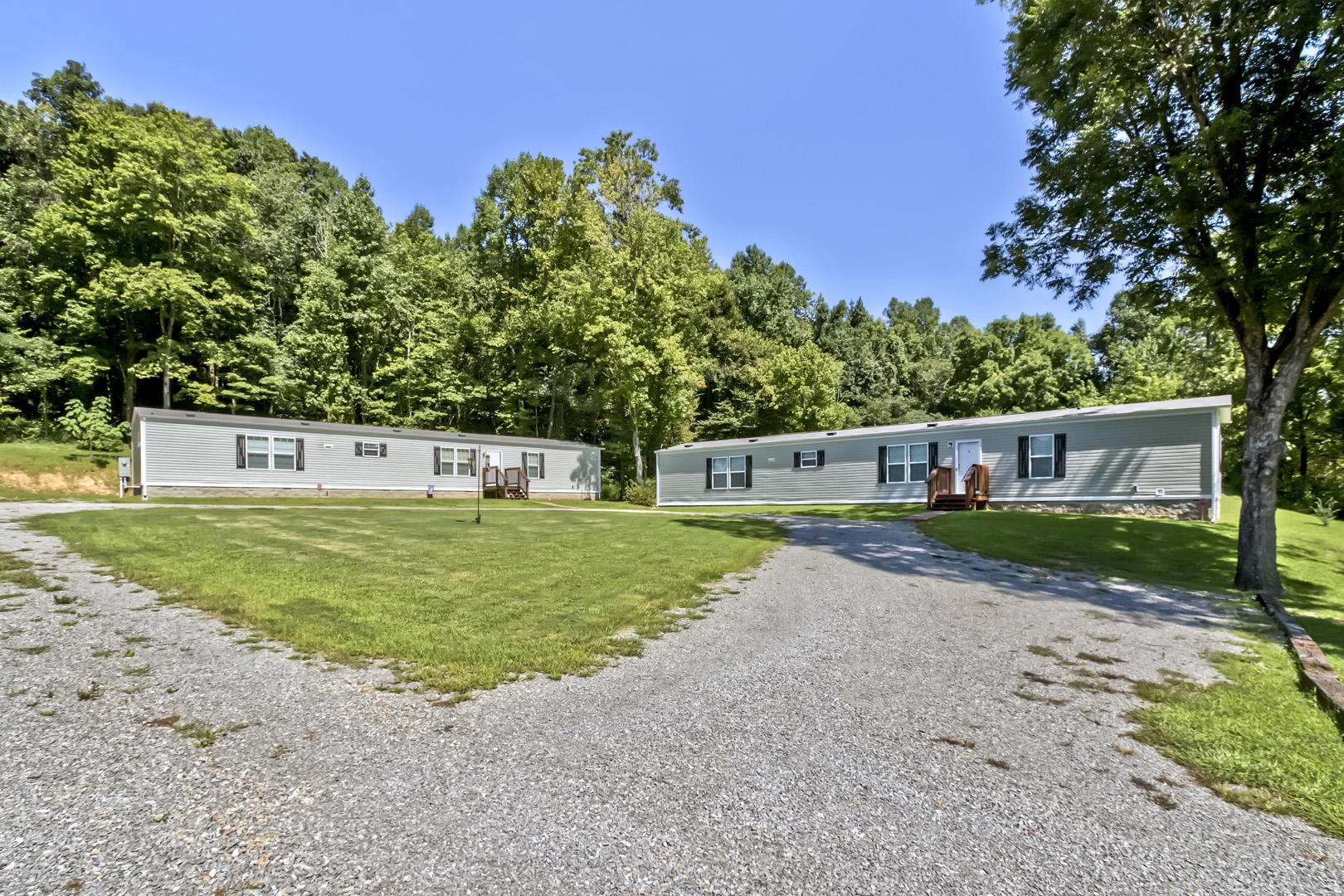 895-897 Bazel Road Harriman, TN 37748 - Photo 1 of 36 01_BazelRoad_895-897_Fronts