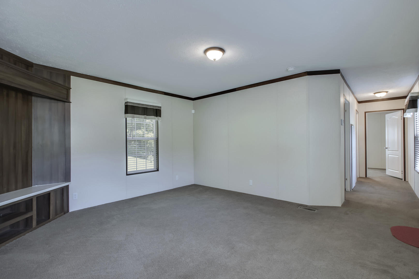 895-897 Bazel Road Harriman, TN 37748 - Photo 5 of 36 05_BazelRoad_895_Living02